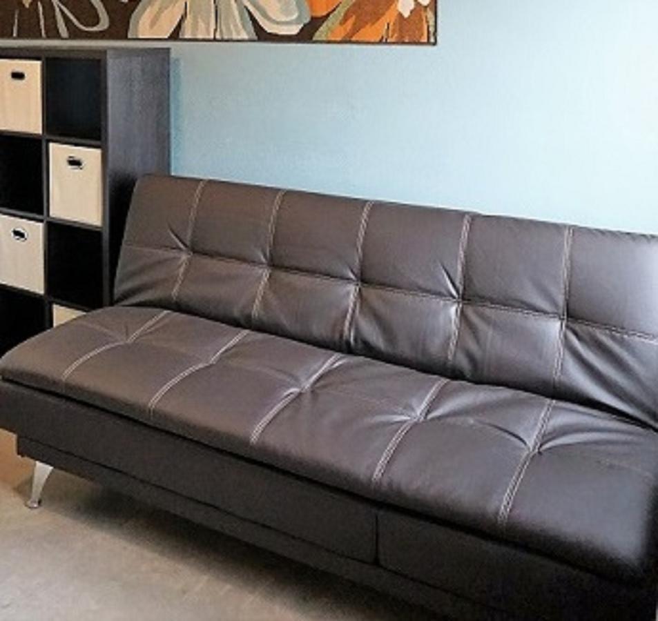 Riverfront Studio Suites Манкейто Экстерьер фото